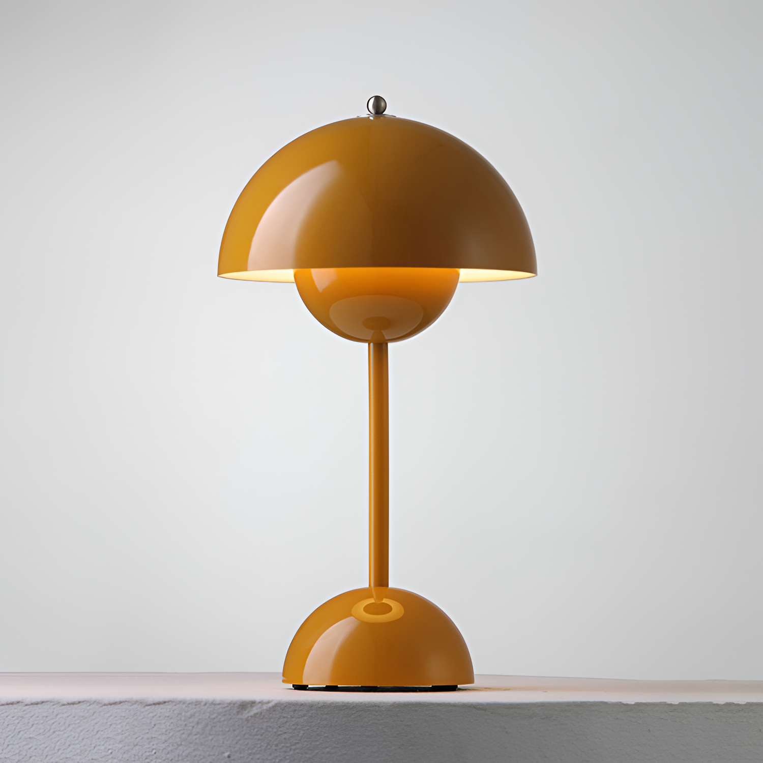 Minimalistisk Bærbar Bordlampe - Dæmpbar