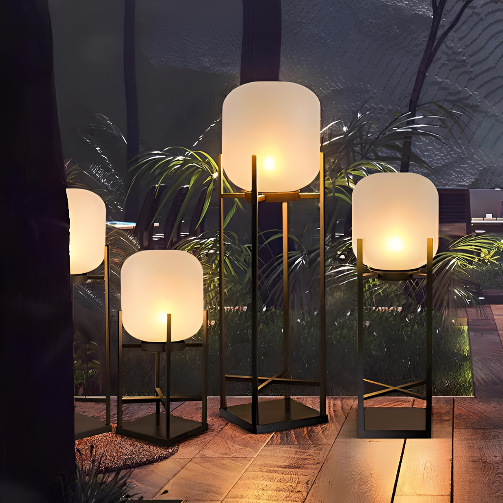 Geometrisk Industriel Solcelle Gulvlampe - Minimalistisk