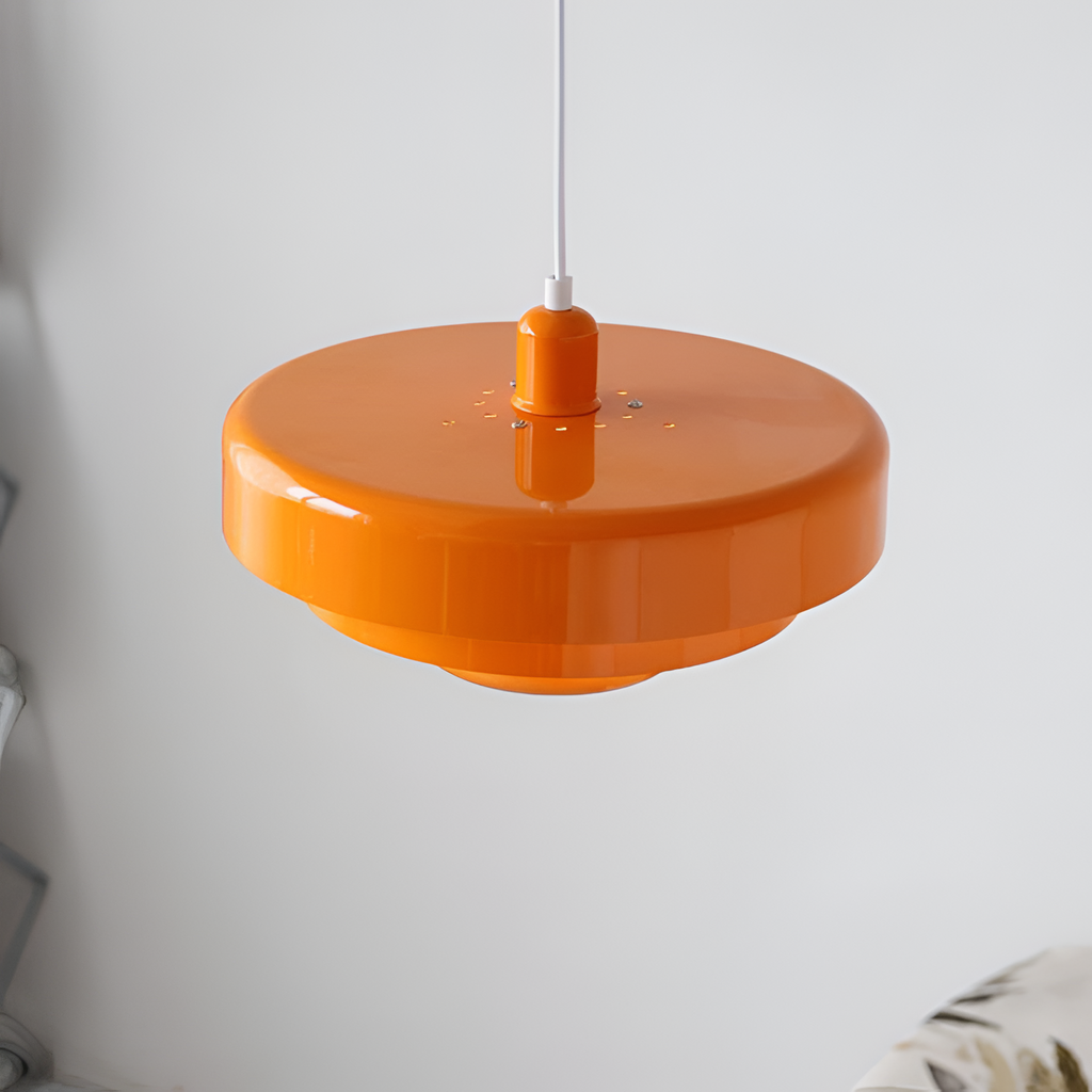 Vintage rund pendel i flere lag af metal – nordisk stil
