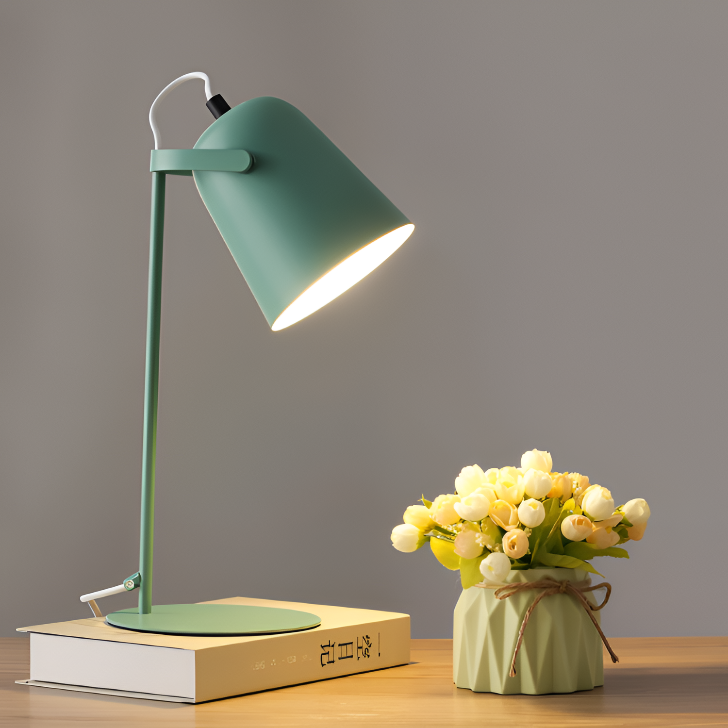 Candy Twist Macaron Bordlampe - Minimalistisk Sengebelysning
