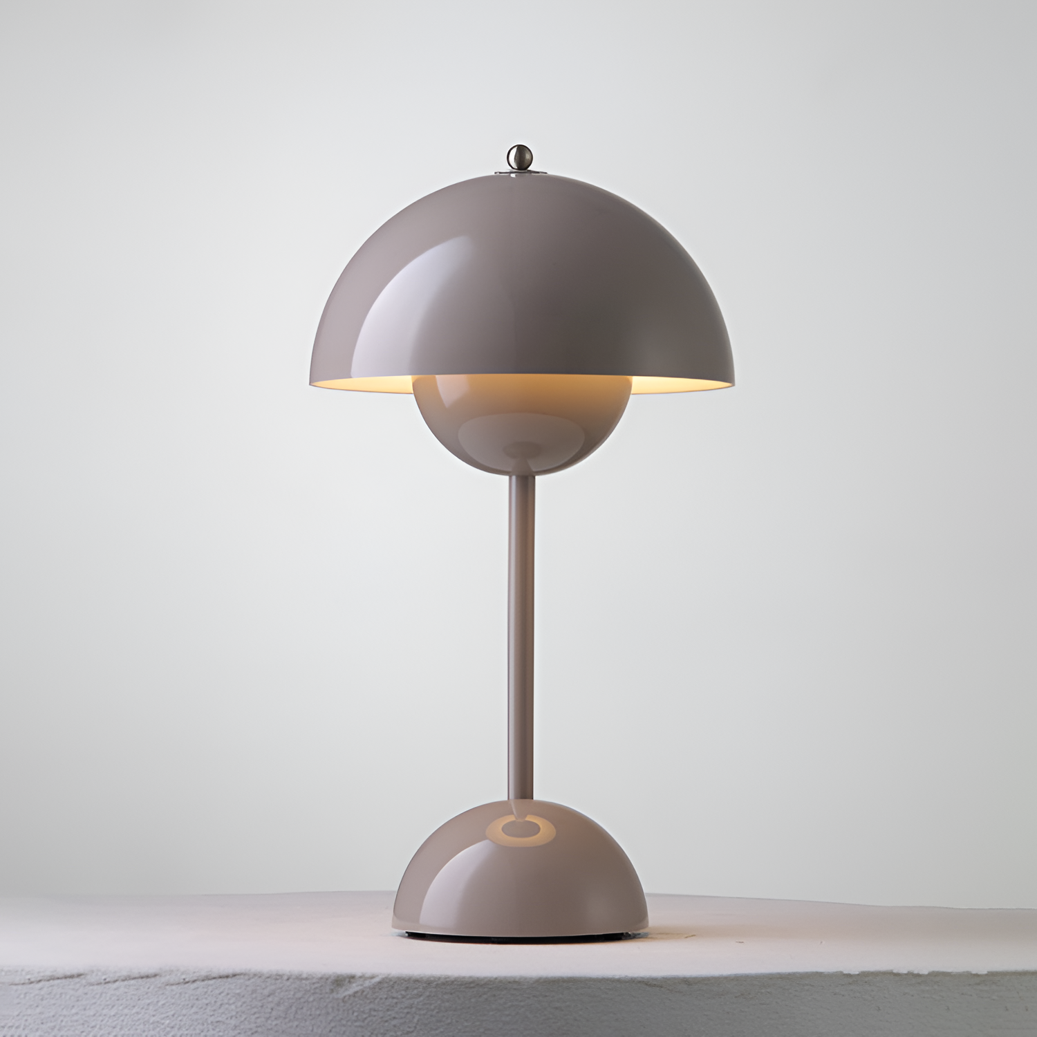 Minimalistisk Bærbar Bordlampe - Dæmpbar