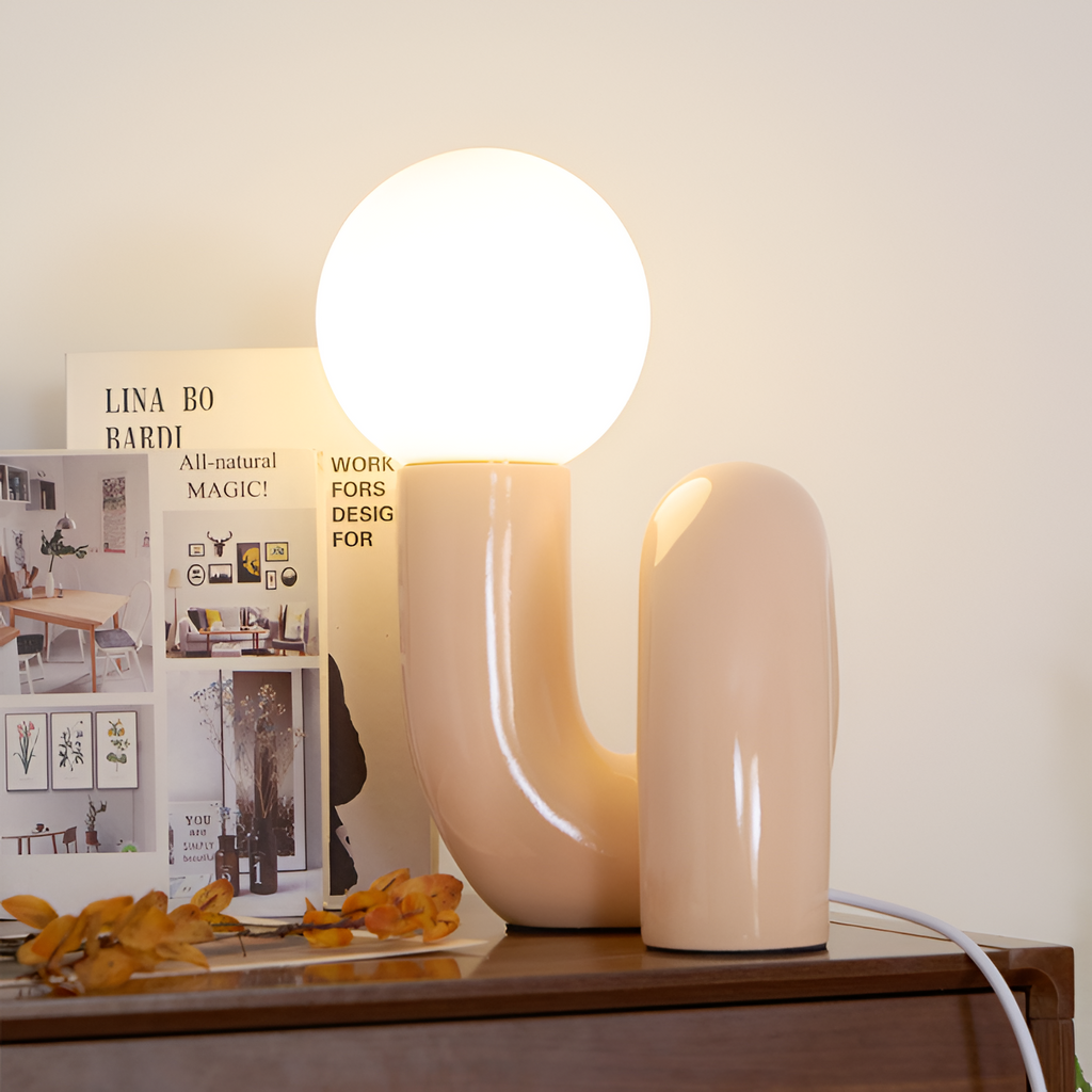 Moderne Skulpturel Bordlampe -  Minimalistisk