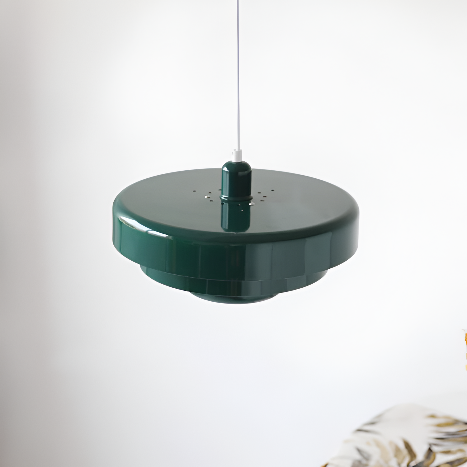 Vintage rund pendel i flere lag af metal – nordisk stil
