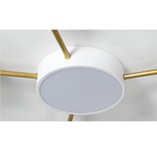 Minimalistisk indbygget lampe i massivt træ – skandinavisk stil