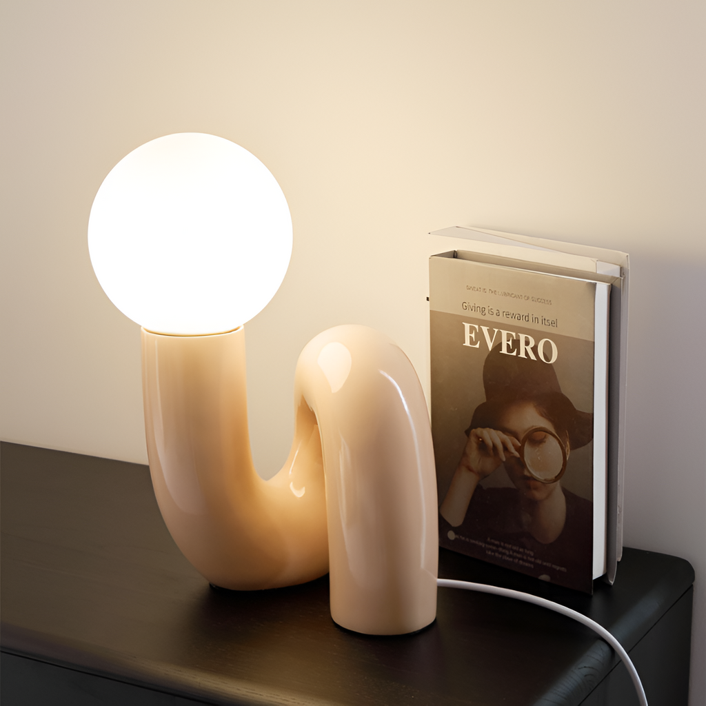 Moderne Skulpturel Bordlampe -  Minimalistisk