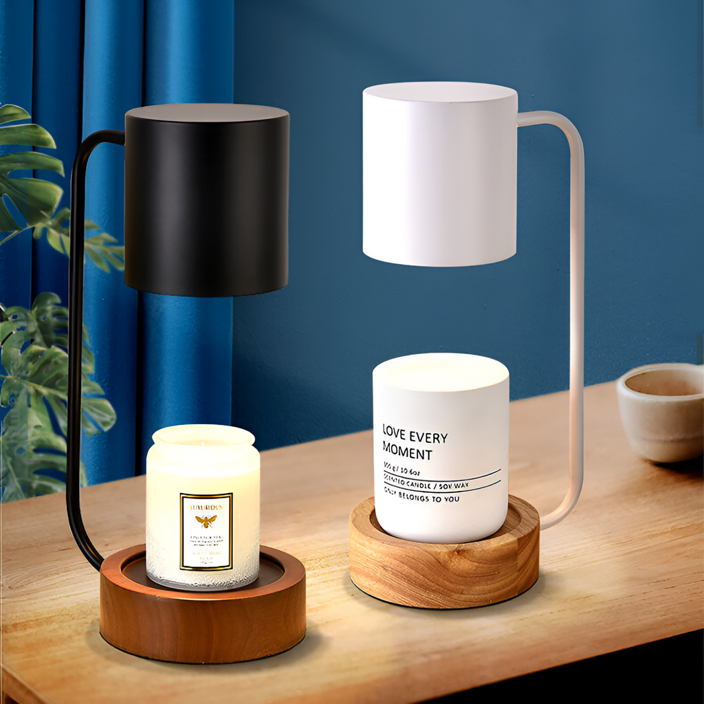 Minimalistisk bordlampe i træ med smeltevoks – lysdæmpbar