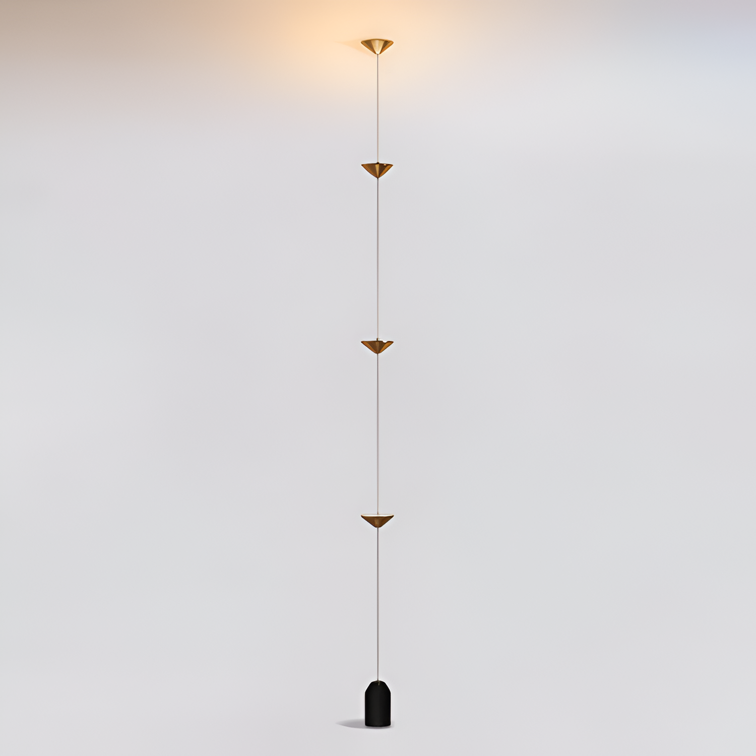 Minimalistisk Soreluna Gulvlampe - Justerbar