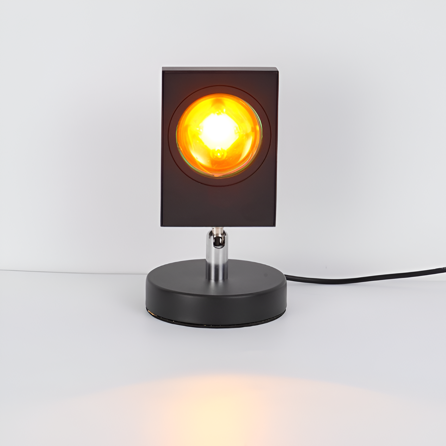 Minimalistisk Justerbar Projektionslampe - Drejelig