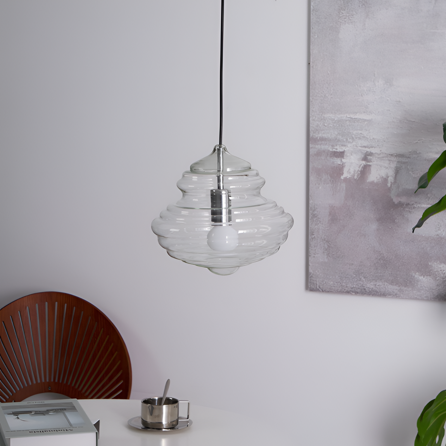 Skulpturel Rillet Glaspendel - Minimalistisk