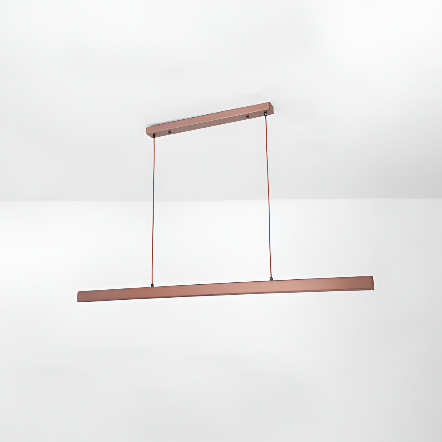 Minimalistisk Lineær Pendellampe - Strømlinet