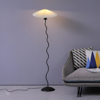 Plisseret Bølget Gulvlampe - Minimalistisk