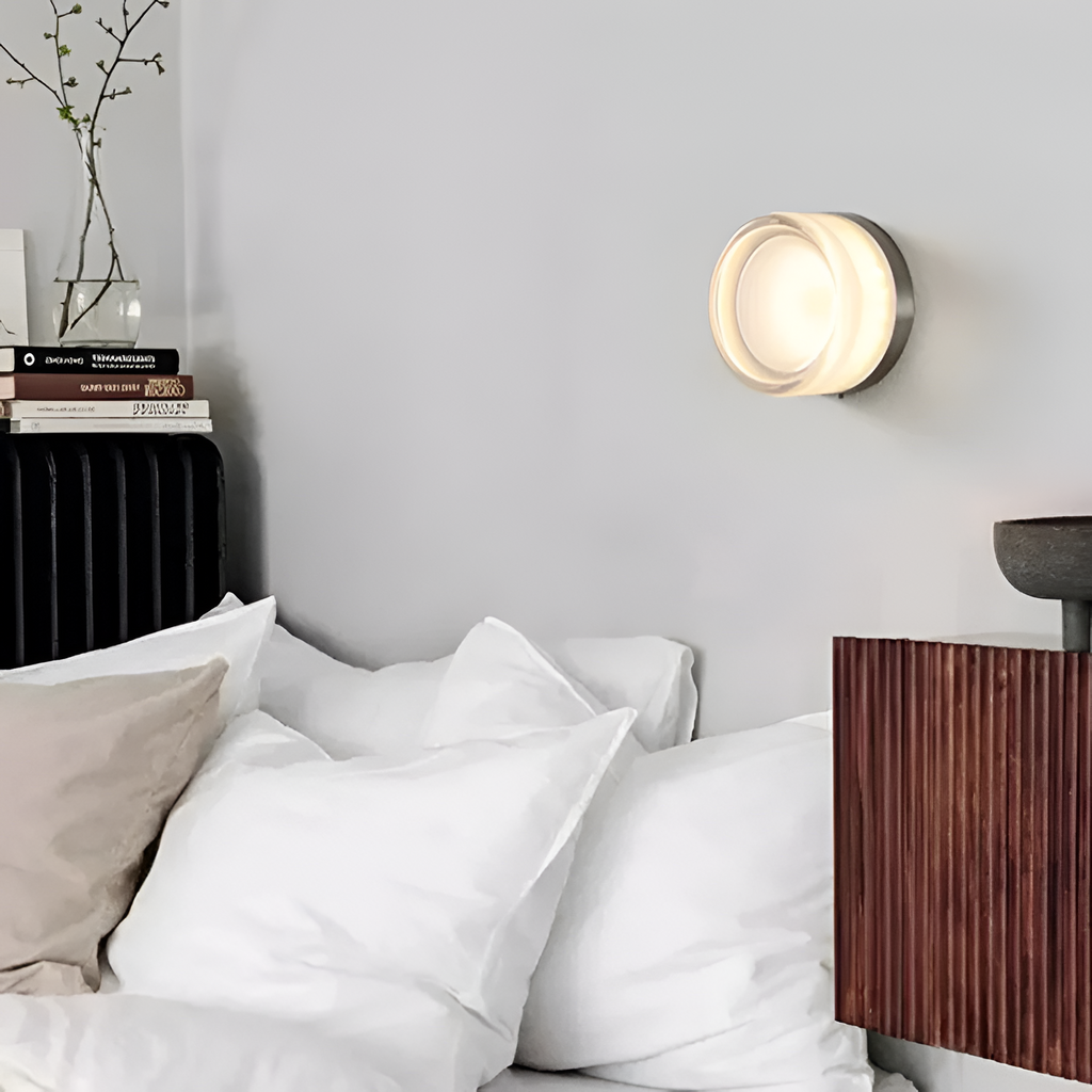 Rund Glasvæglampe - Dæmpbar Ravfarvet LED Lampe