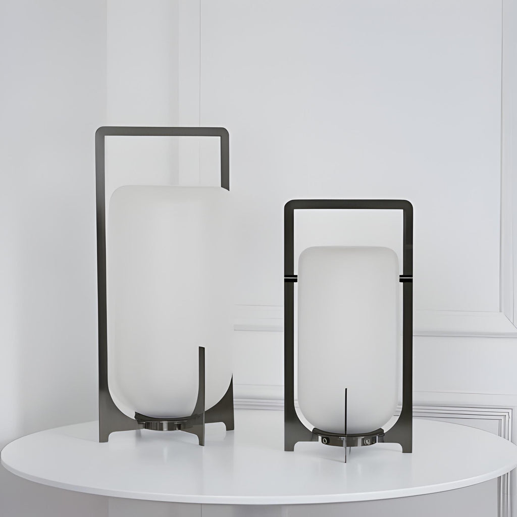 Minimalistisk bærbar lanterne - Industriel stil