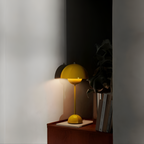 Minimalistisk Bærbar Bordlampe - Dæmpbar