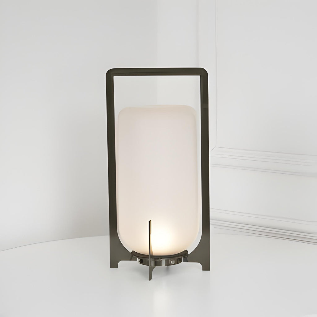 Minimalistisk bærbar lanterne - Industriel stil
