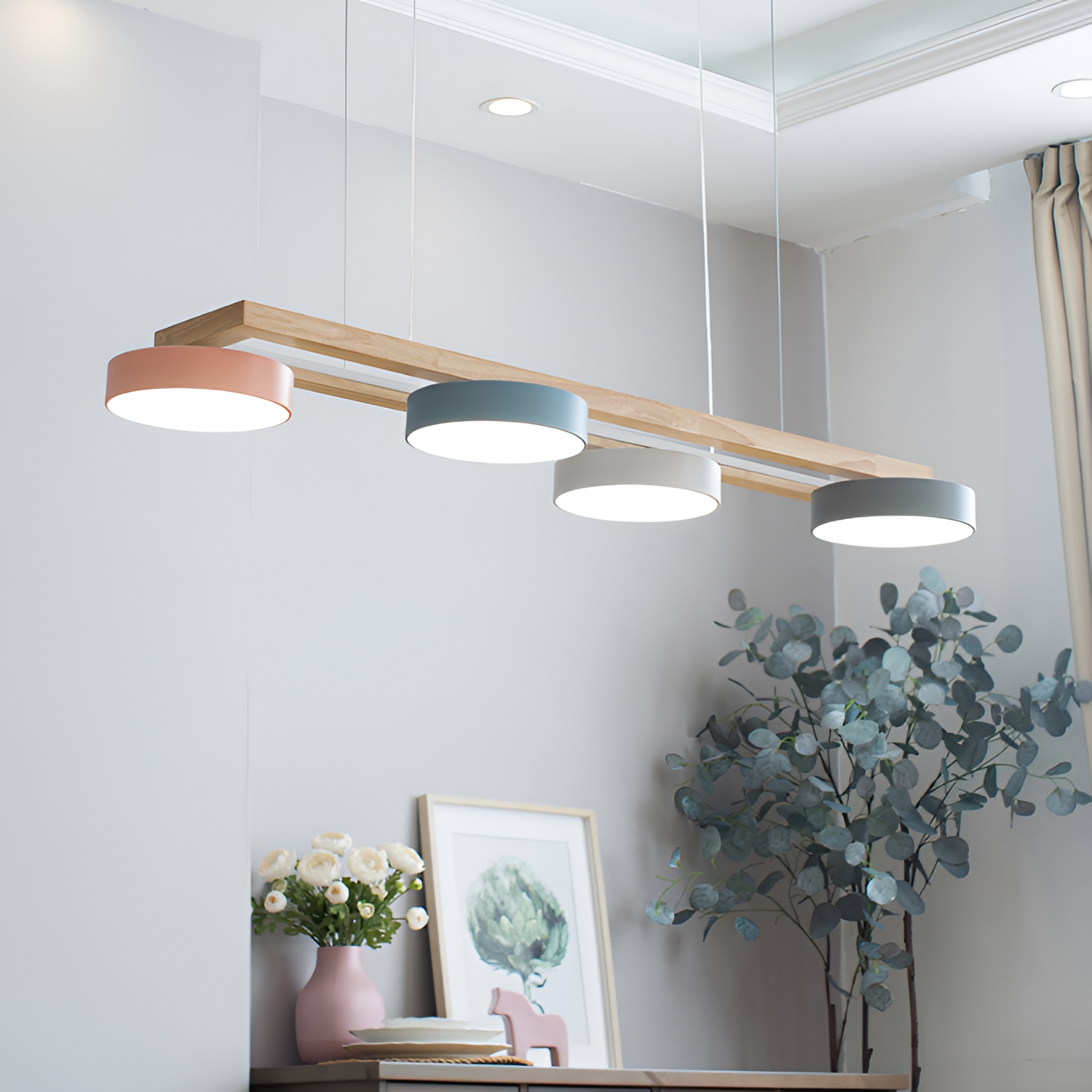 Nordisk Lineær Lysekrone - Minimalistisk