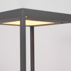 Geometrisk Solcellelampe til Udendørsbrug - Minimalistisk