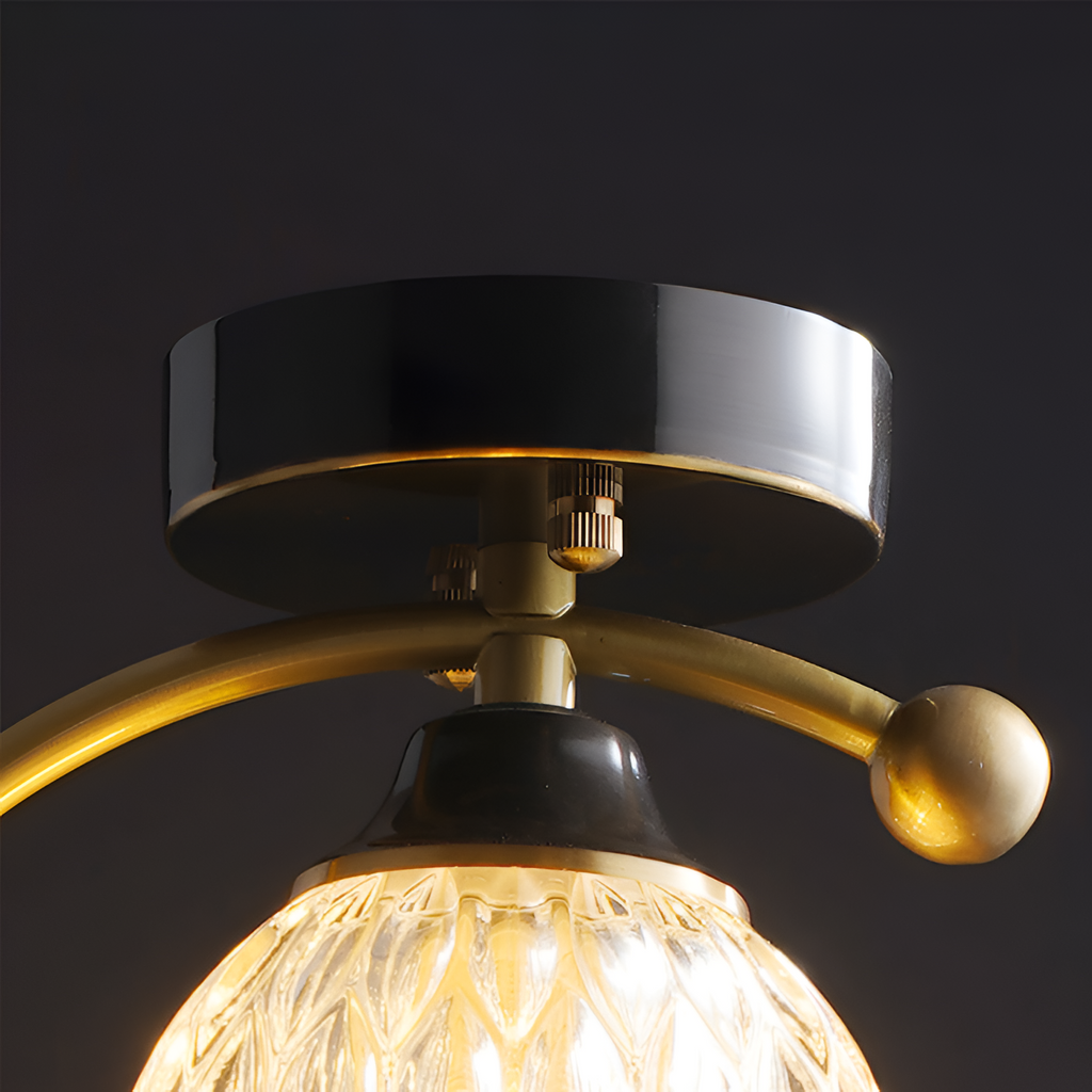 Crescent-figur med struktureret loftlampe – lysdæmpbar