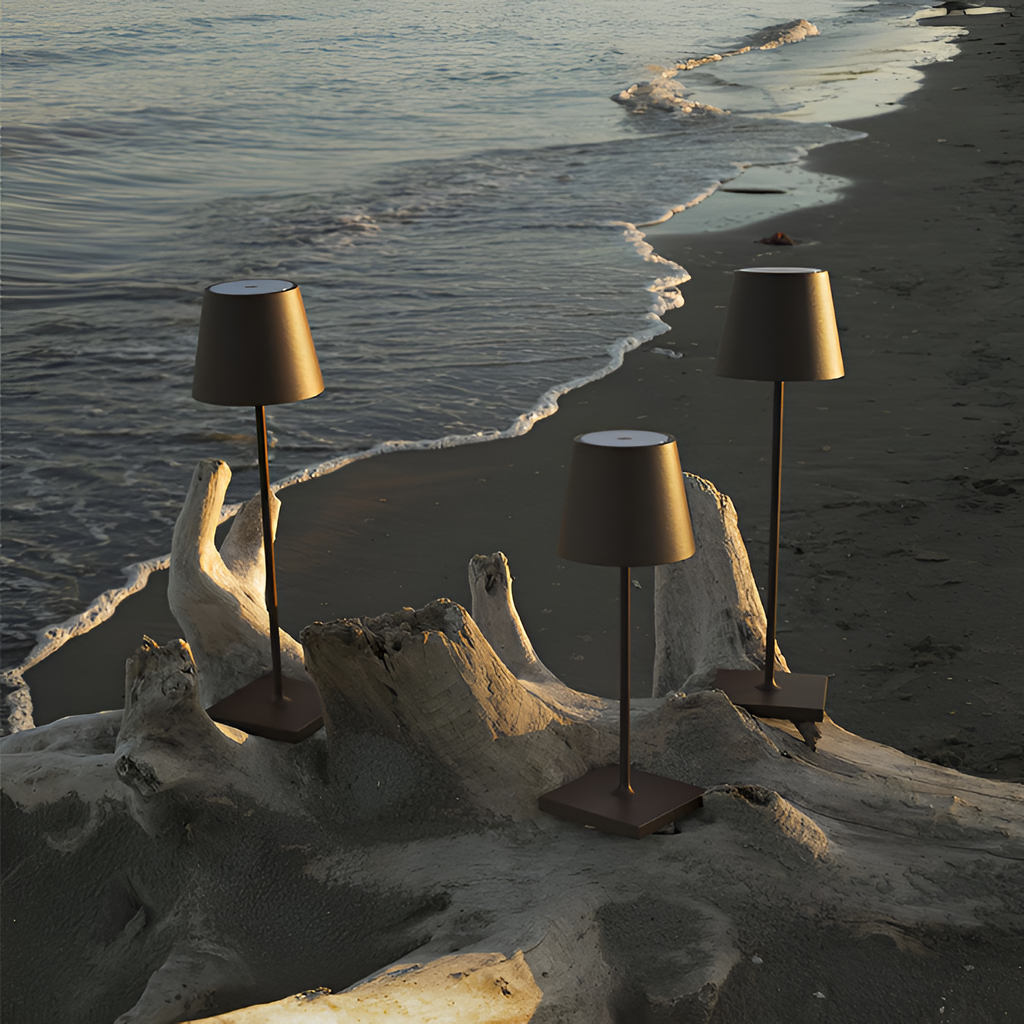 Minimalistisk Trådløs Bordlampe - Dæmpbar