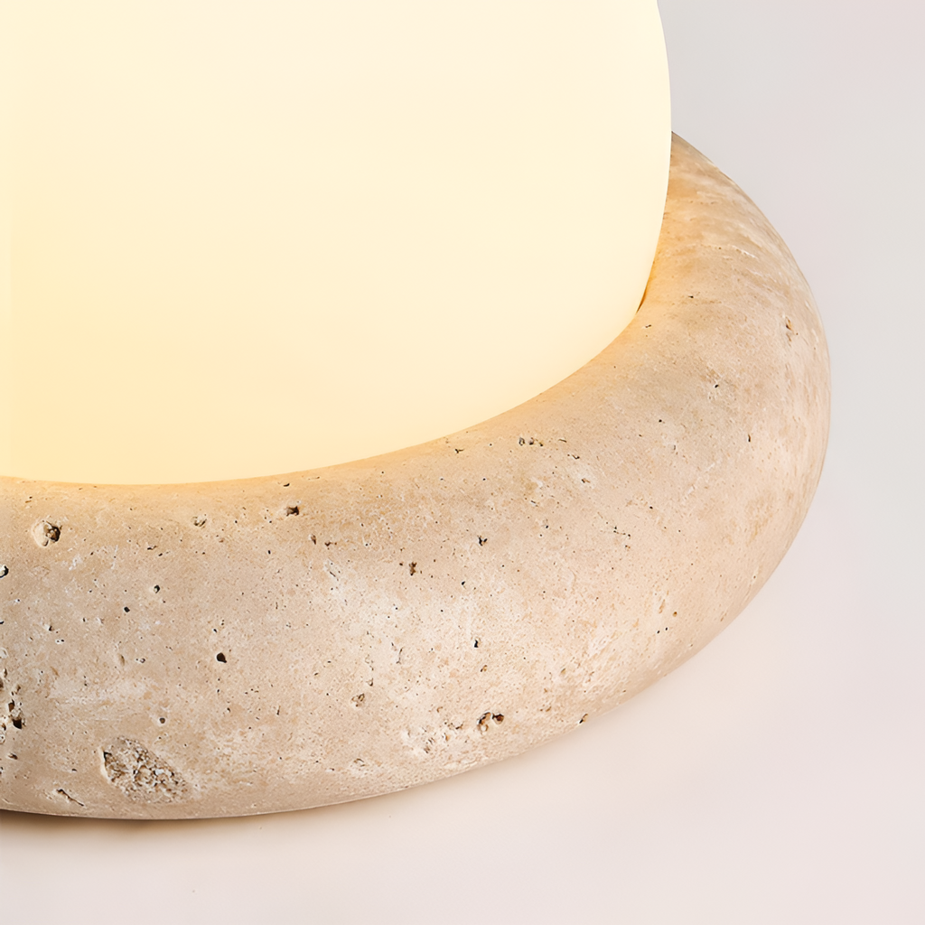 Skulpturel Travertin Bordlampe - Minimalistisk