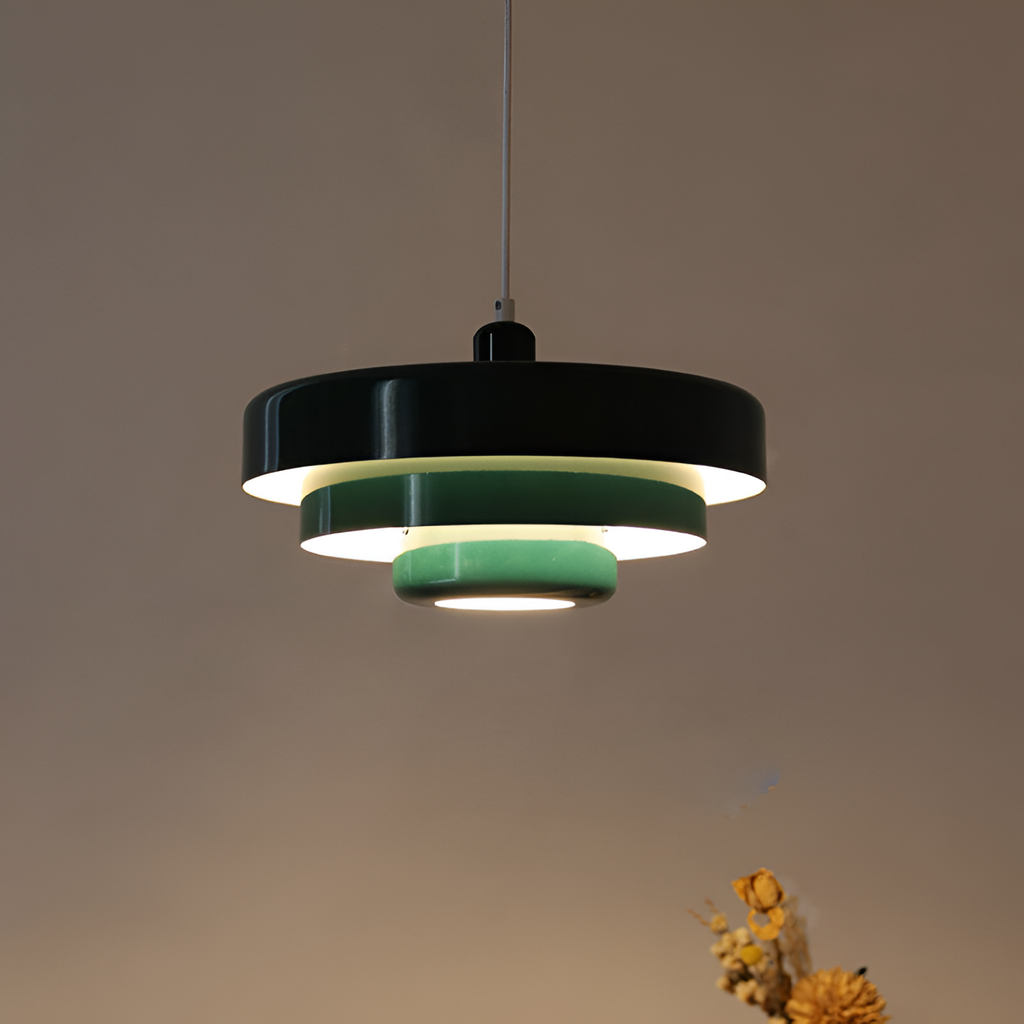 Vintage rund pendel i flere lag af metal – nordisk stil