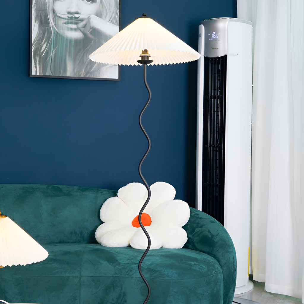 Plisseret Bølget Gulvlampe - Minimalistisk