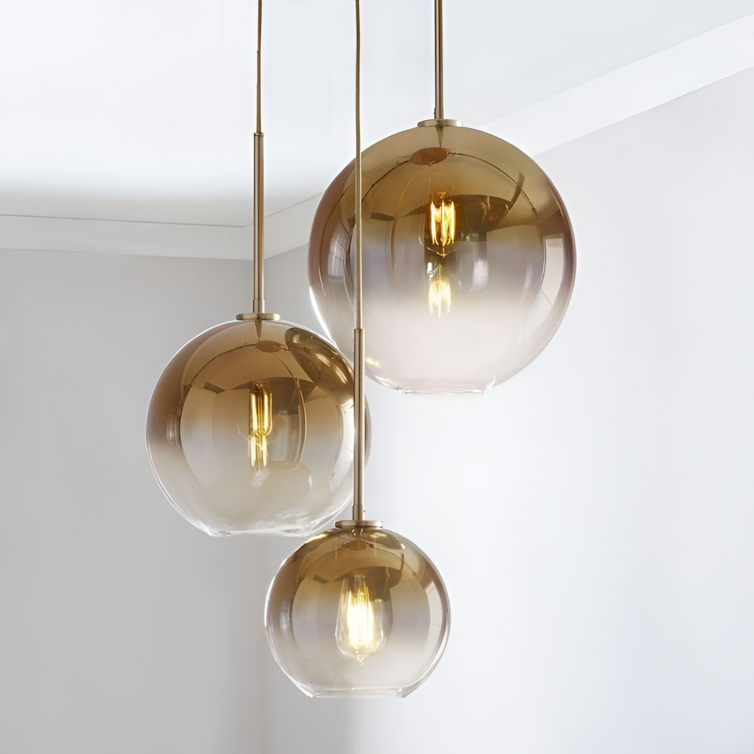 Moderne Pendellampe med Ombre-glas - Kugleloftslampe