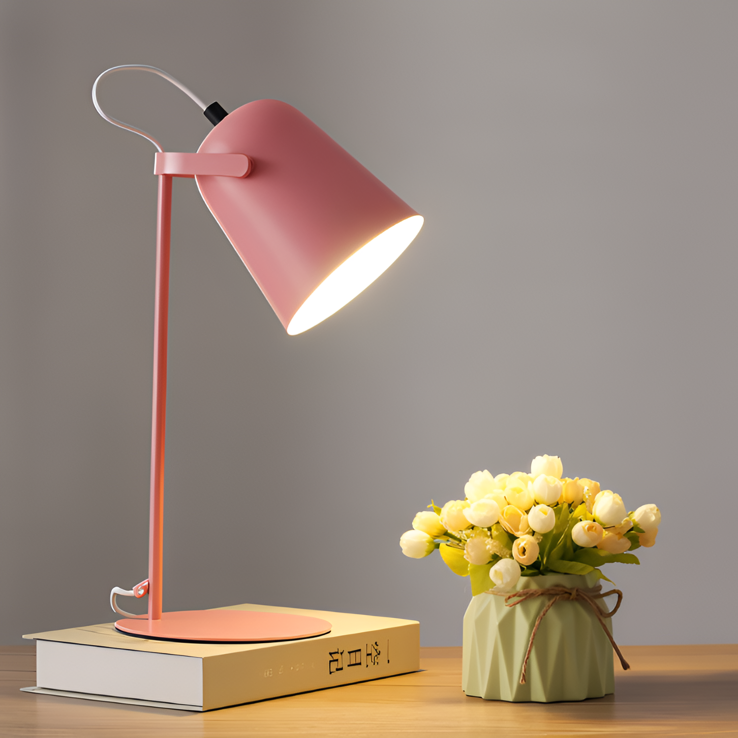Candy Twist Macaron Bordlampe - Minimalistisk Sengebelysning