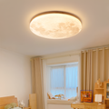 Minimalistisk loftslampe i måneform – indbygget