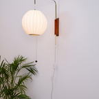 Svingarm Rillet Væglampe - Minimalistisk