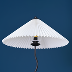Plisseret Bølget Gulvlampe - Minimalistisk
