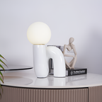 Moderne Skulpturel Bordlampe -  Minimalistisk