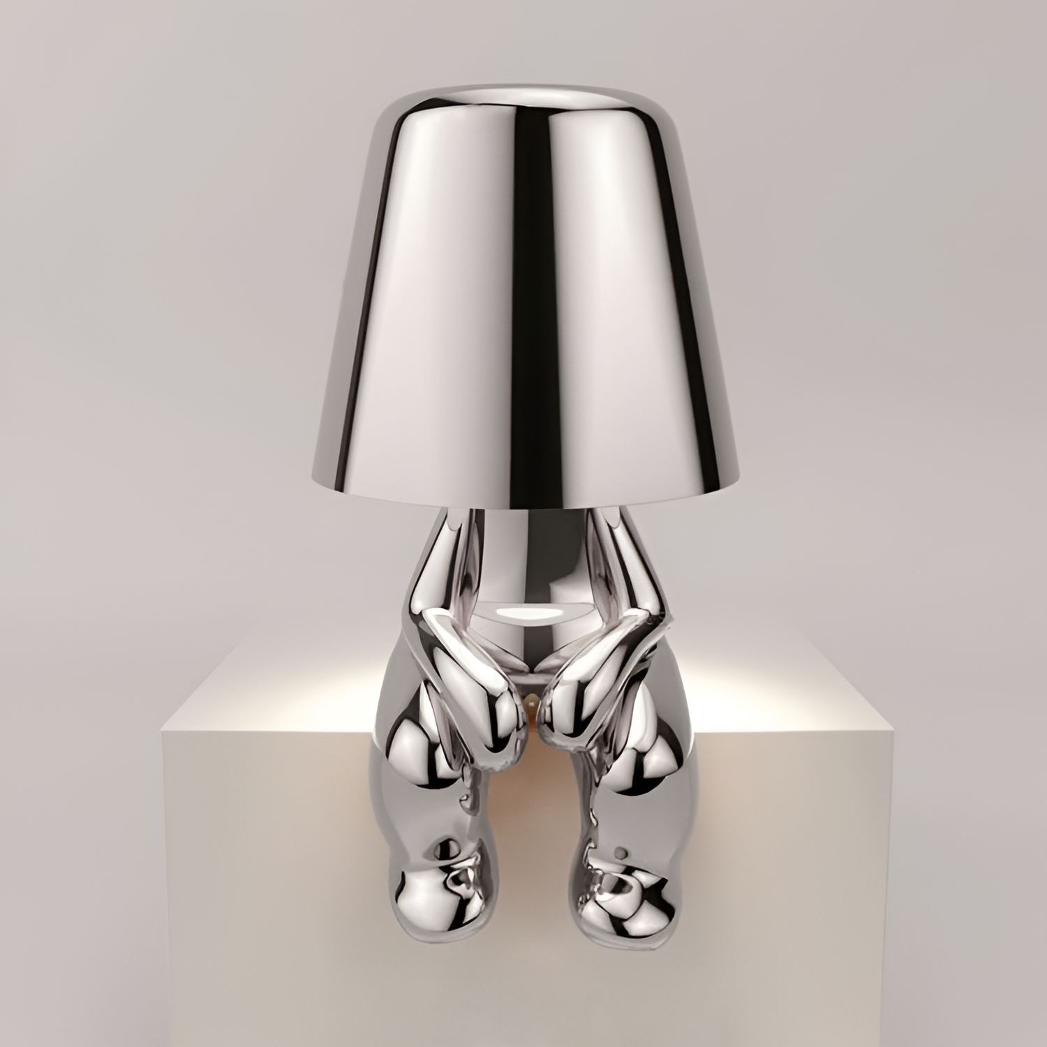 Moderne Skulpturel Bordlampe - Dekorativ
