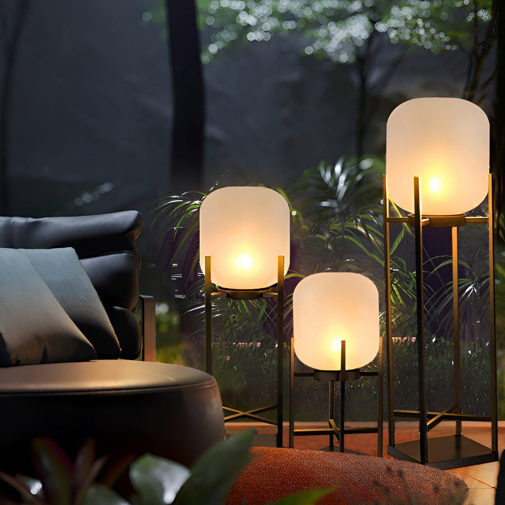 Geometrisk Industriel Solcelle Gulvlampe - Minimalistisk