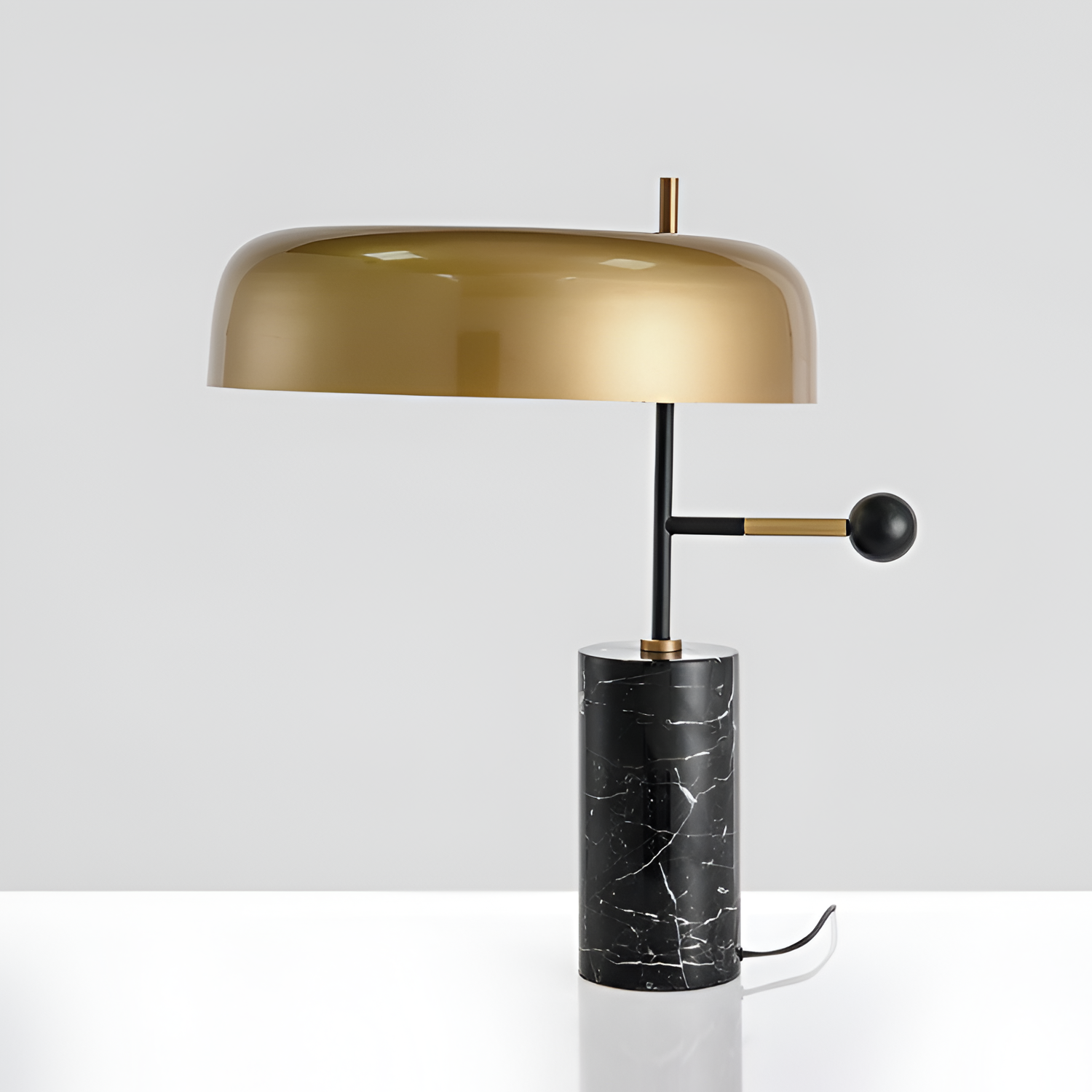 Minimalistisk Geometrisk Bordlampe - Industriel