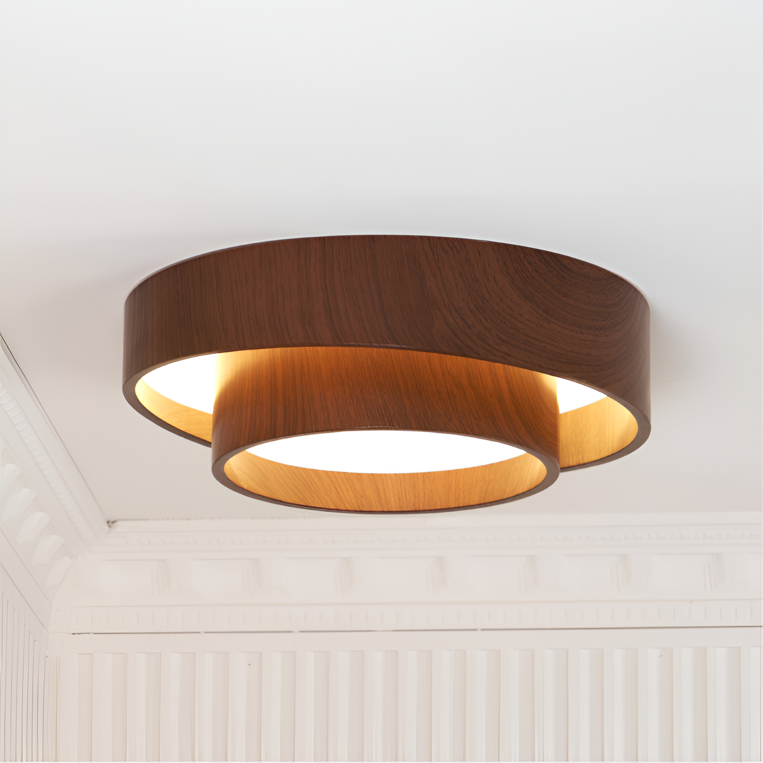 Lagdelt Træ-Effekt Loftslampe - Minimalistisk