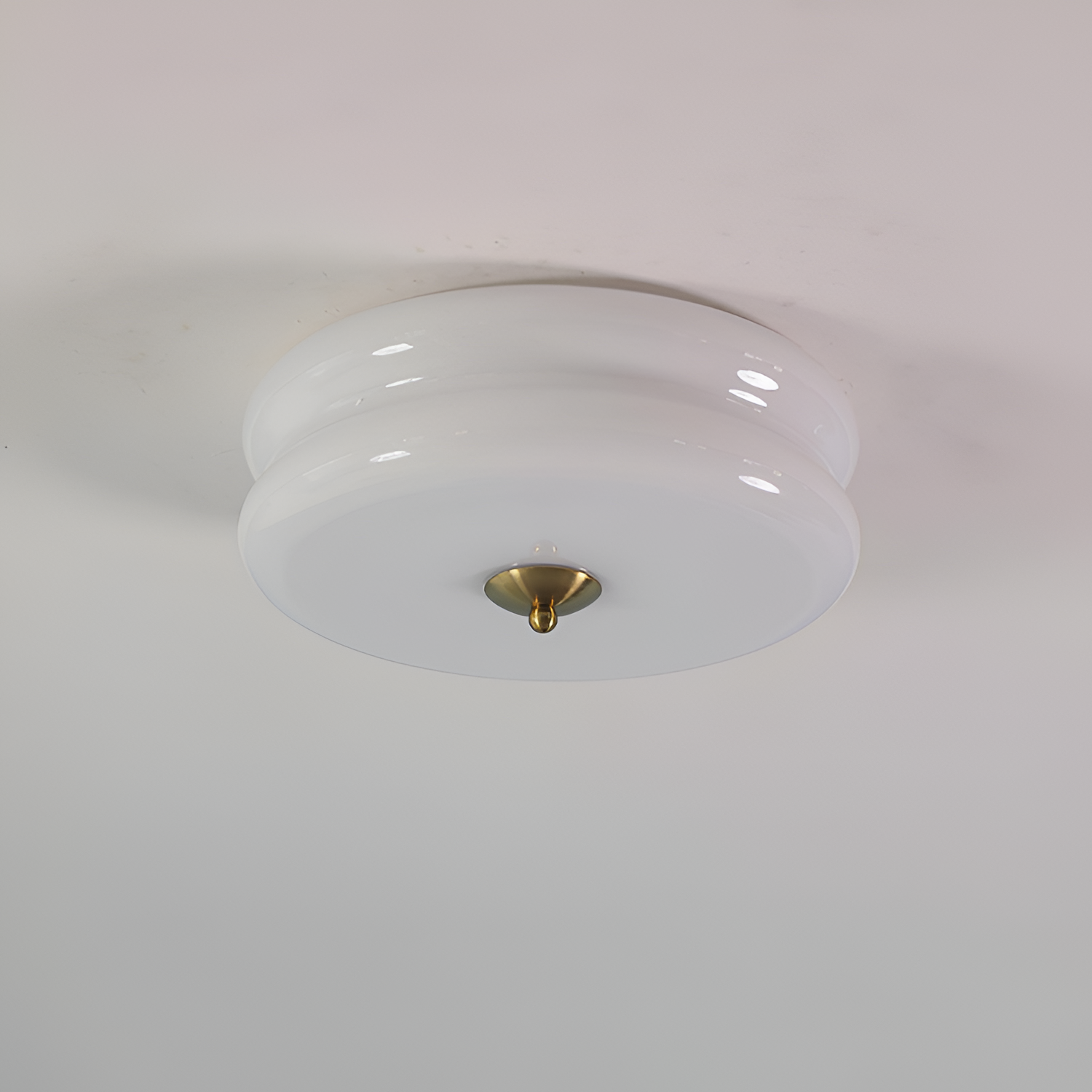 Blanke Loftlampe med Etager - Rundet