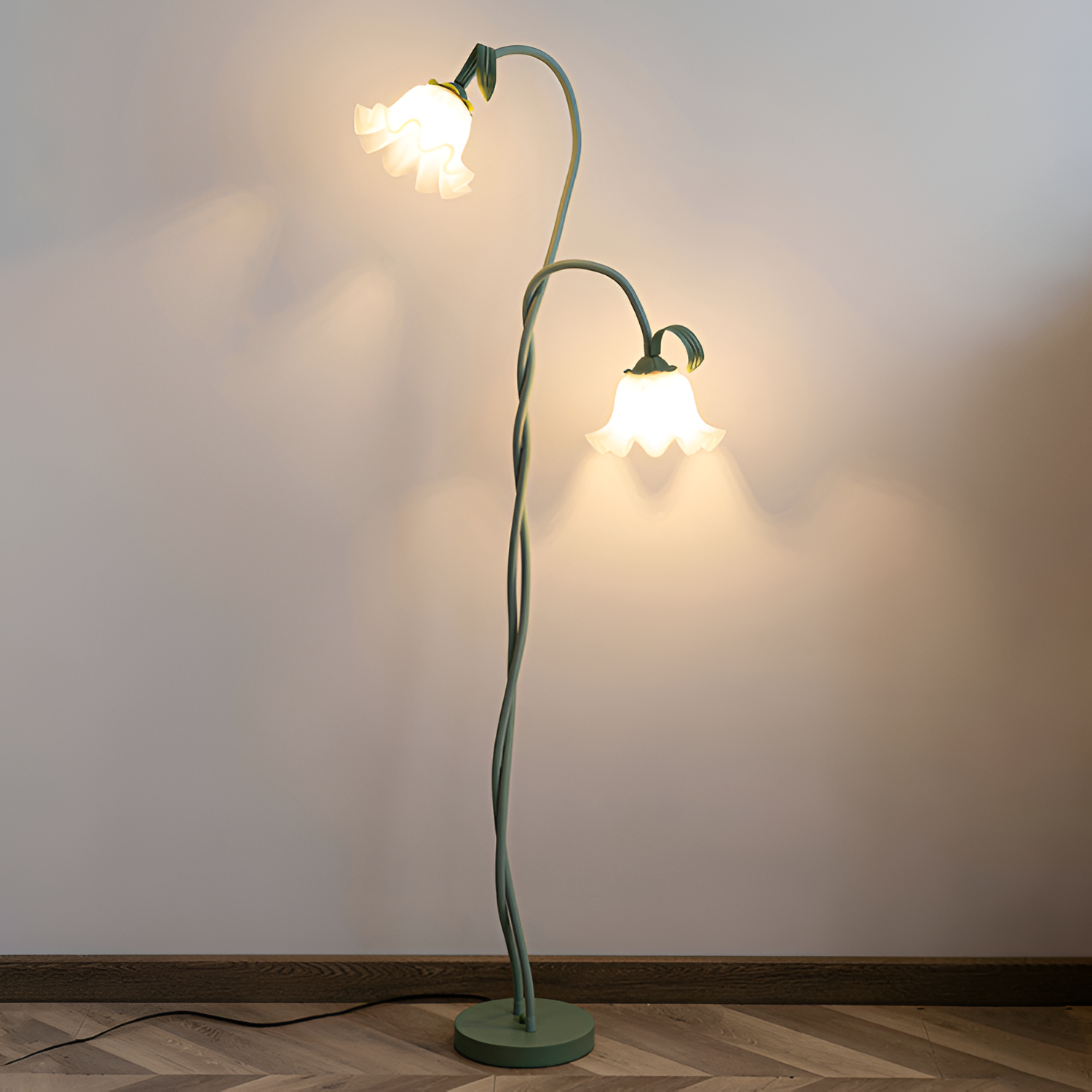 Blomstret buet gulvlampe - justerbar