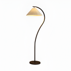 Bueformet Buet Gulvlampe - Plisseret