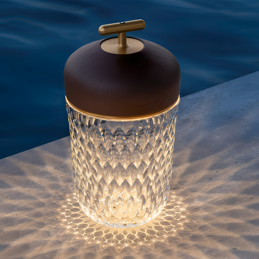 Minimalistisk Facetteret Bærbar Lampe - Ledningsfri