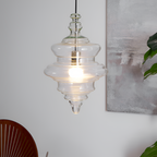 Skulpturel Rillet Glaspendel - Minimalistisk