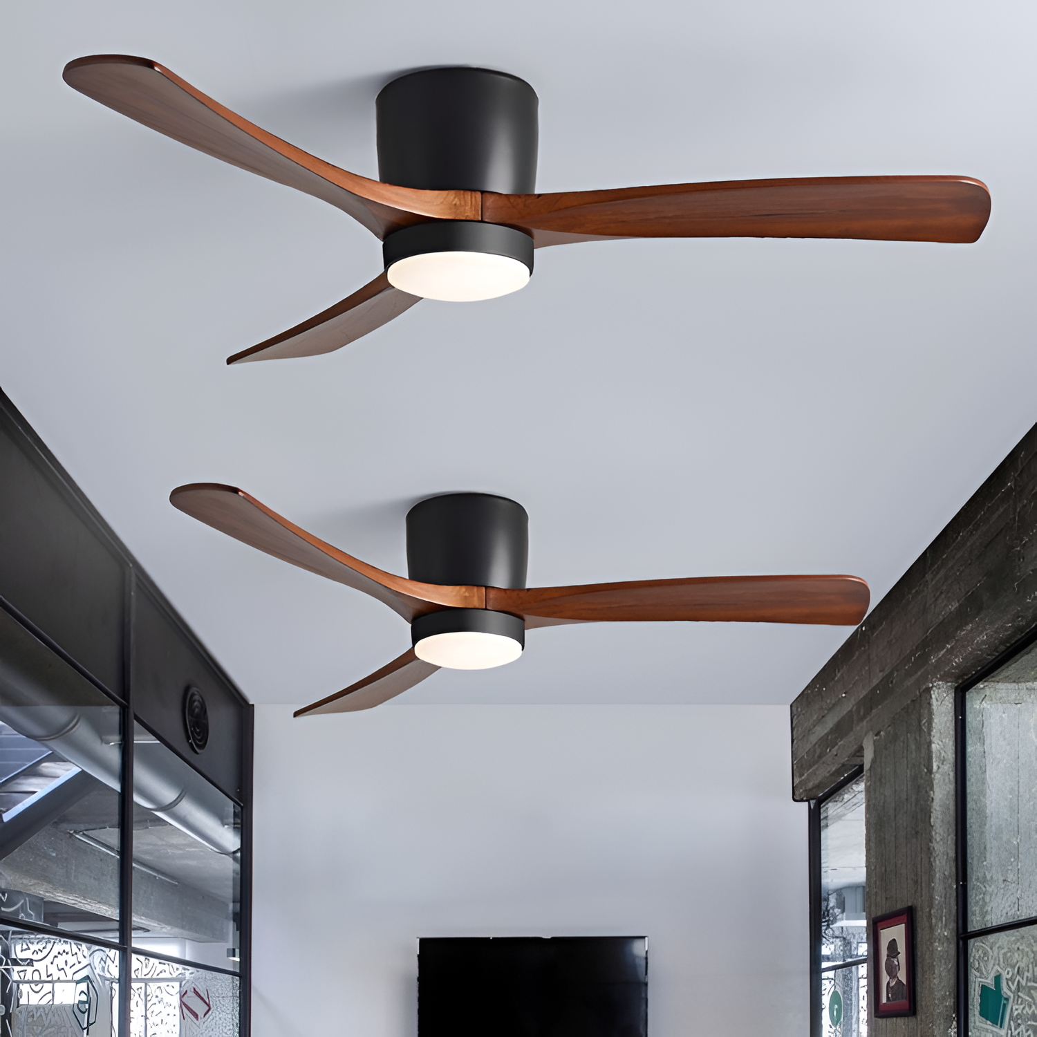 Nordisk Træ Loftsventilatorslampe - Justerbar