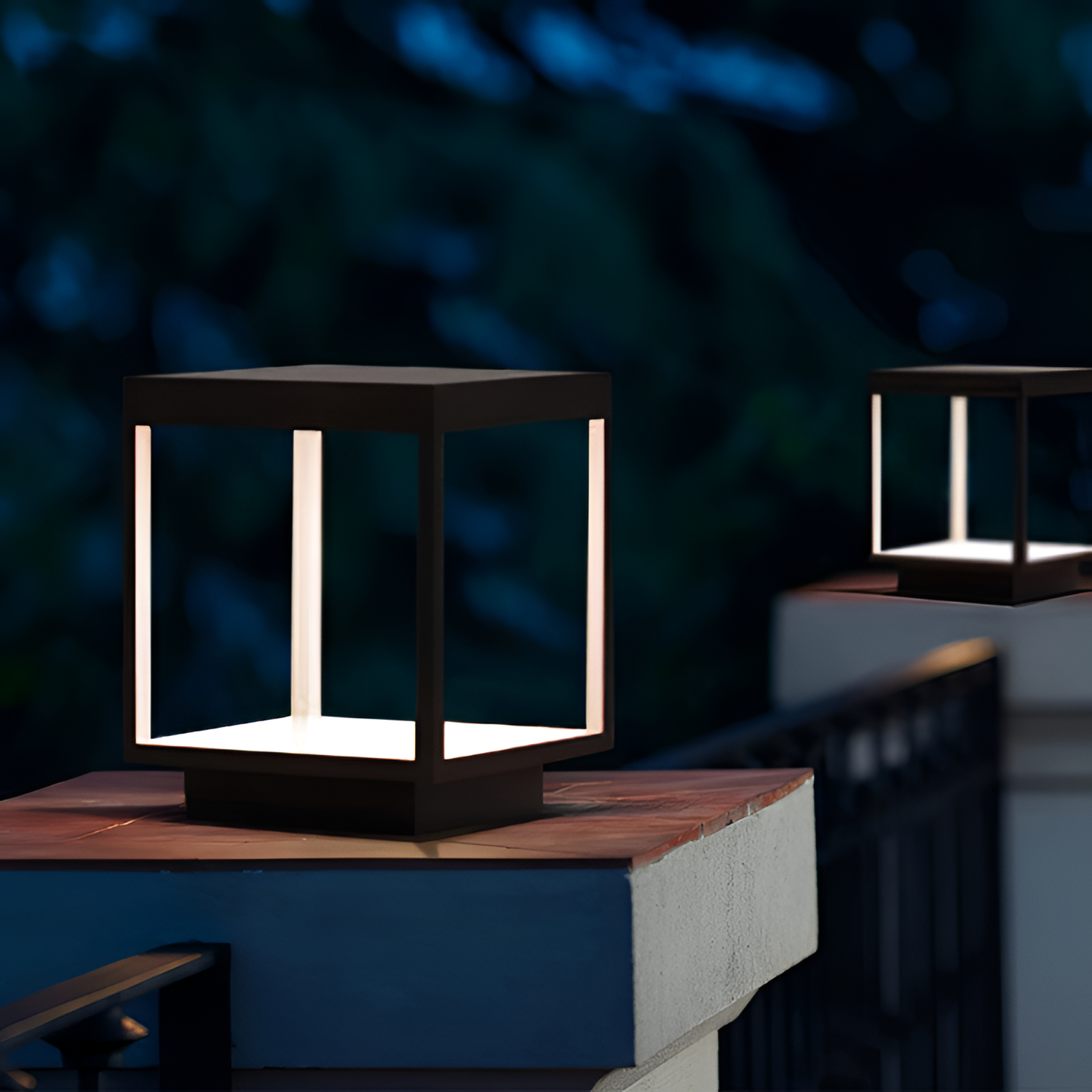 Geometrisk Solcellelampe til Udendørsbrug - Minimalistisk