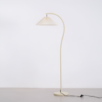 Bueformet Buet Gulvlampe - Plisseret