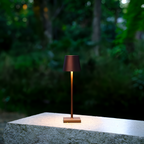 Minimalistisk Trådløs Bordlampe - Dæmpbar
