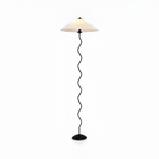 Plisseret Bølget Gulvlampe - Minimalistisk