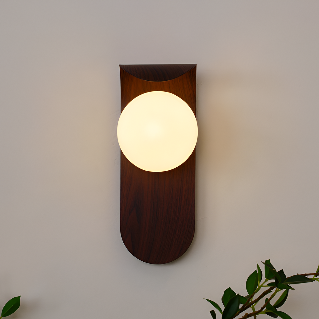 Minimalistisk buet væglampe – Art Deco-stil