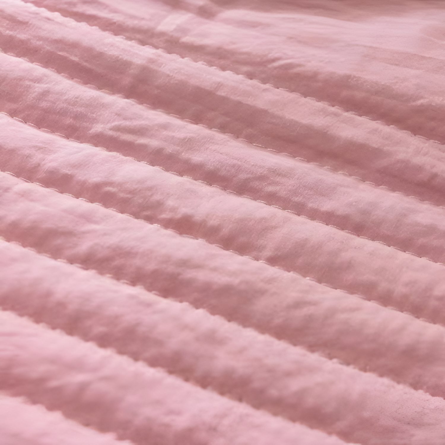 Letvægts Kviltet Sommertæppe - Minimalistisk