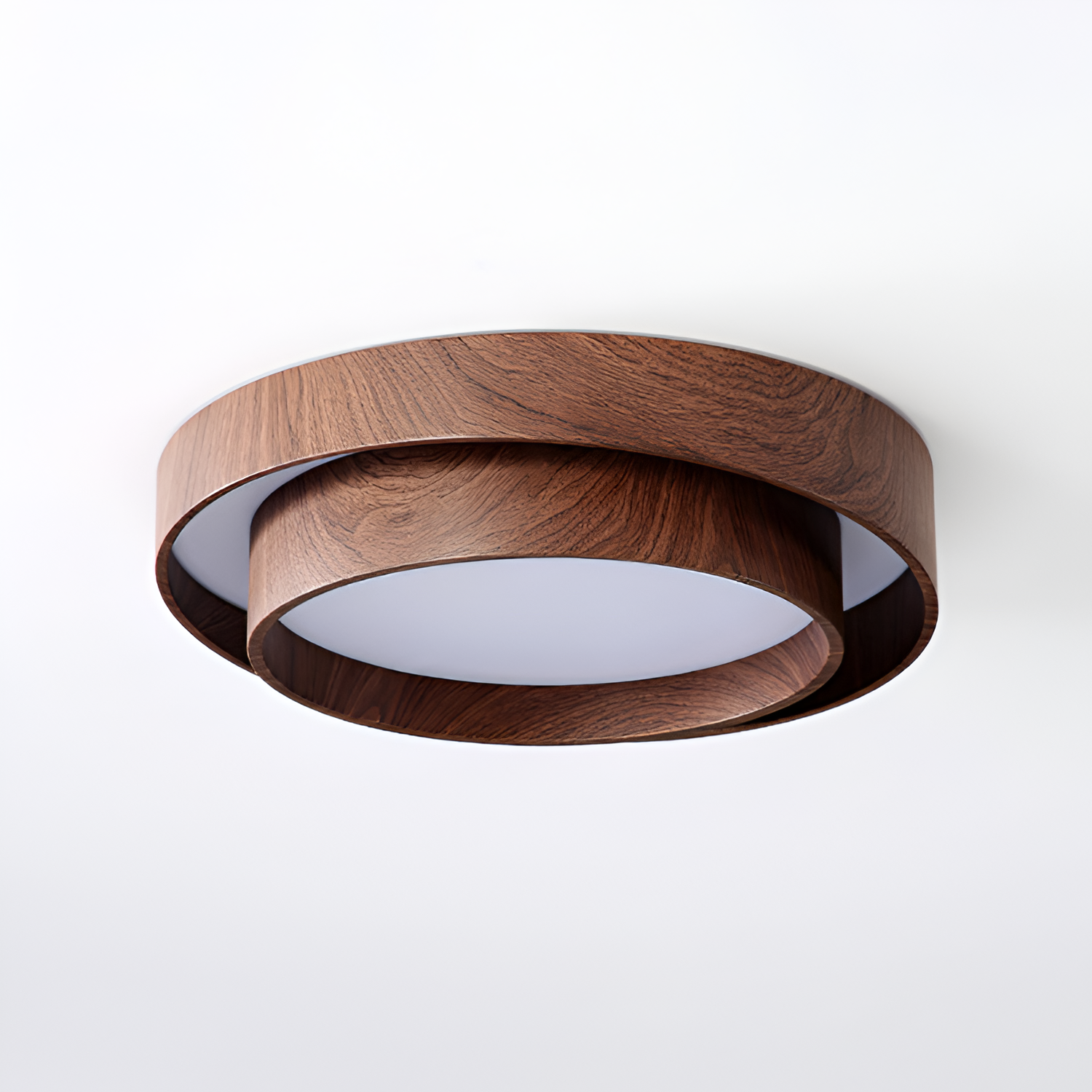 Lagdelt Træ-Effekt Loftslampe - Minimalistisk