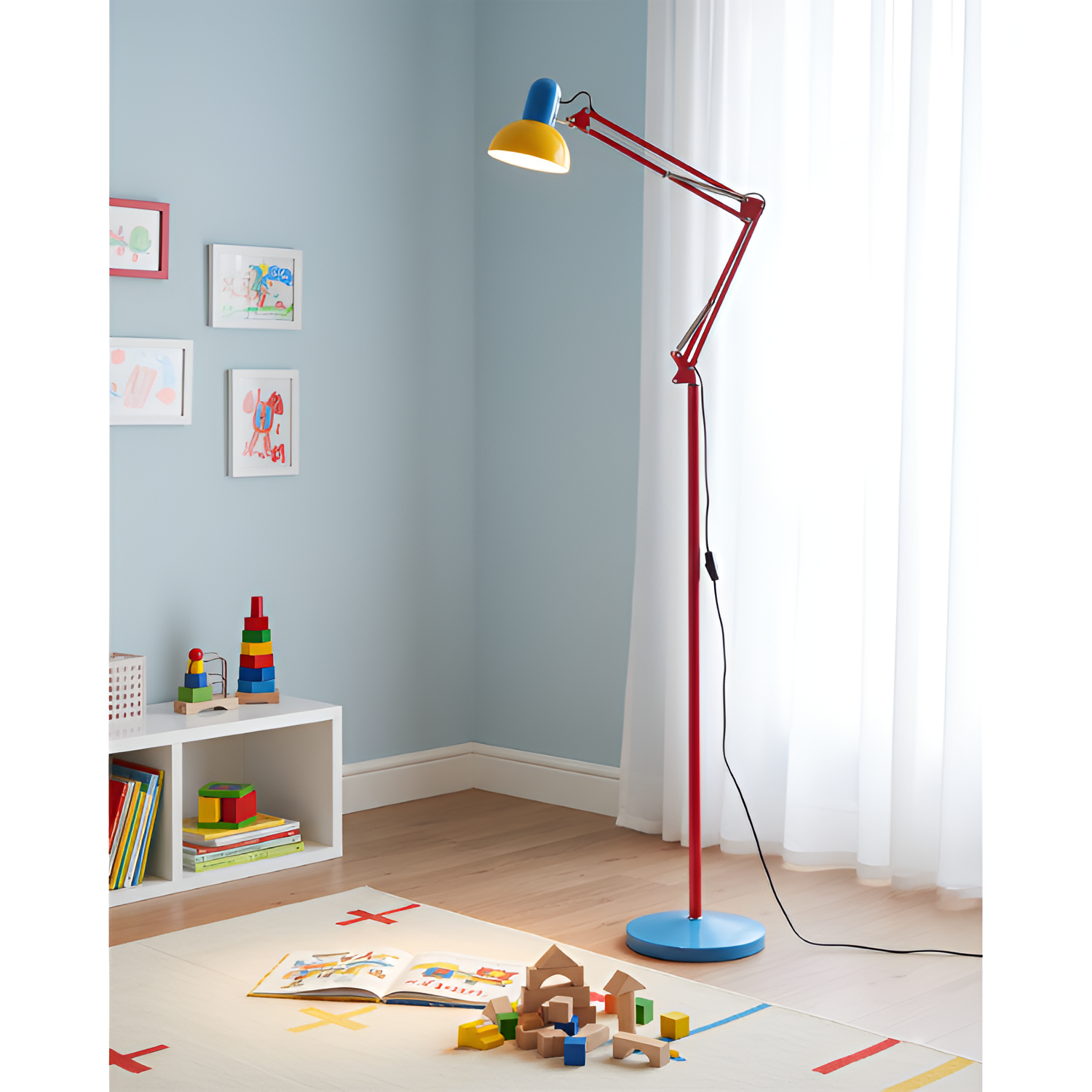 Memphis Industrial gulvlampe med flere arme – justerbar